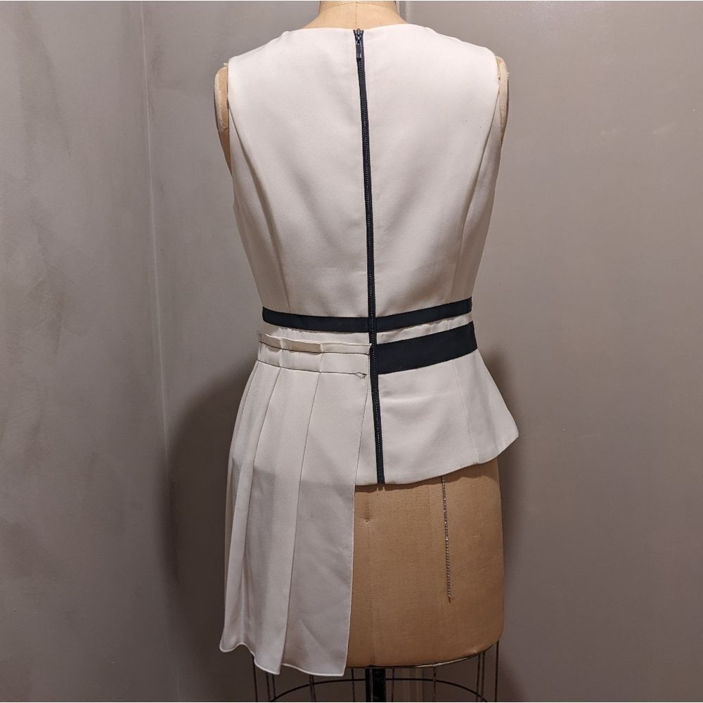 Asymmetrical Blouse  - Picture 4 of 6